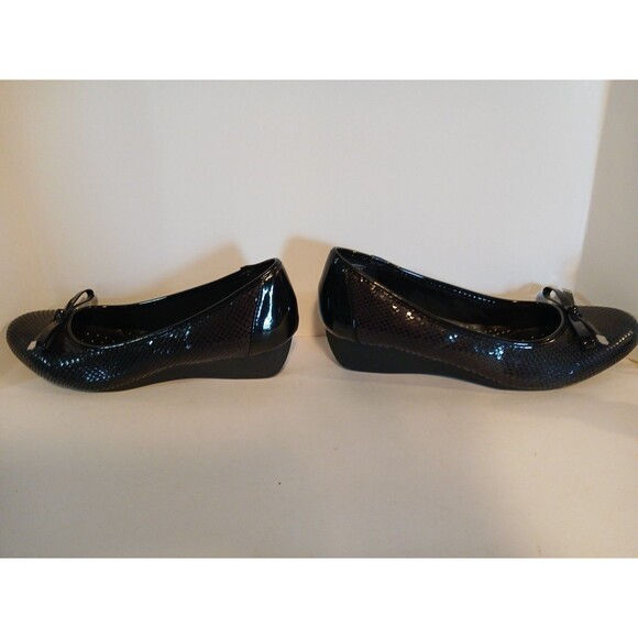 Karen Scott Pippa Casual Low Heel Wedge Black Front Bow Womens 9W - Picture 6 of 16